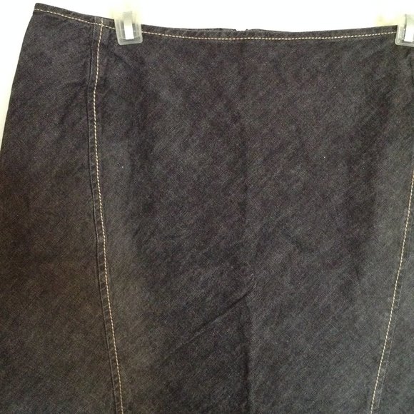 Women's Denim Skirt With Lace Trim, Size 12 - Picture 2 of 5